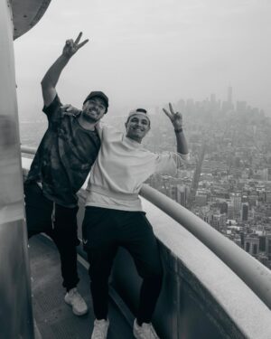 Martin Garrix Instagram - NEW YOOOORK WE’RE HERE!!! @landonorris
