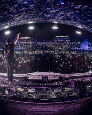 Martin Garrix Instagram - don’t think I’ll ever get used to the feeling of closing mainstage tomorrowland.. thanks for everything & see you next week