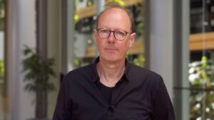 Martin Sonneborn Instagram - Noch jemand auf freiem Fuß, da draußen?
1 kurzer Zwischenruf aus dem EU-Parlament:
https://youtu.be/J4lPS-C_5Eg