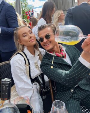 Martine Lunde Instagram - Håper dere hadde en super feiring i går🇳🇴🇳🇴