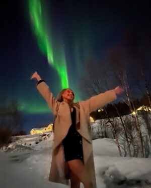 Martine Lunde Instagram - Fikk oppleve nordlys for første gang i går😭😭😍😍❤️