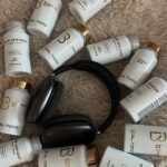 Martine Lunde Instagram - Annonse GIVEAWAY @luxious.no GIVEAWAY❤️ På søndag lanseres det noe SÅ spennende hos @luxious.no og jeg kan nesten ikke vente med å teste dette😍 Derfor er jeg nå så heldig som kan gi bort en skikkelig bra premie til dere! Nå kan dere vinne AirPods Max (valgfri farge), 6 bokser med @hairluxious og 6 bokser med @betakarotengold ✨ For å delta må dere: 1. Følge @luxious.no 2. Nevne en som burde få med seg dette Vinneren trekkes 9. februar Masse lykke til, og husk å følge @luxious.no for en sinnsykt bra lansering på søndag😍