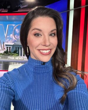 Mary Katharine Ham Instagram - Chatting with @shannonbream and @guypbenson on Sunday!