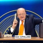 Massimo Boldi Instagram - Mi sono molto divertito ieri a #MadinItaly !😃😃😃 @elisabettagregoracireal @gigieross Napoli, Italy