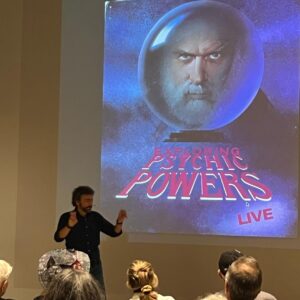 Massimo Polidoro Instagram - Un bellissimo e magico weekend in Florida, a Boca Raton, con @josealvarezdopa, per parlare di scienza e magia al @bocamuseum e ammirare la stupenda mostra “Smoke and Mirrors”, con le stupende opere di @josealvarezdopa e un omaggio a Randi! #jamesrandi #magia #magic #amazingrandi
