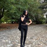 Matilda Morri Instagram - “Sinister ma ti vesti sempre uguale?” “Si” Firenze, Italy