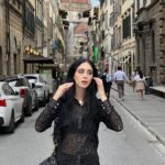 Matilda Morri Instagram - “Sinister ma ti vesti sempre uguale?” “Si” Firenze, Italy