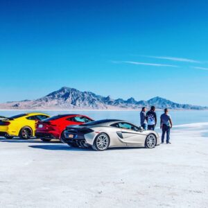 Matt LeBlanc Instagram - We’re back. Topgear returns tonight at 8:00 pm on BBC2
Check it out.  #topgear #BBC