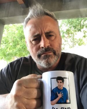 Matt LeBlanc Instagram - Here is the final drop from the limited edition cast collection. Available at represent.com/friends link in bio. Hope you guys like them and thanks for watching. 👍🏼