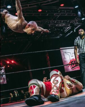 Matthew Rehwoldt Instagram - Still got a move or 3… 

📸 @iamdannydarko 

@hogwrestling - NYC
