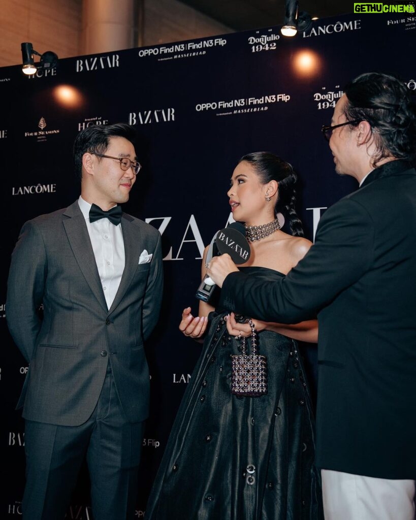 Maudy Ayunda Instagram - What a beautiful night to end the year. So grateful to have been selected as @bazaarindonesia’s Icons in 2023. Grateful for my date.