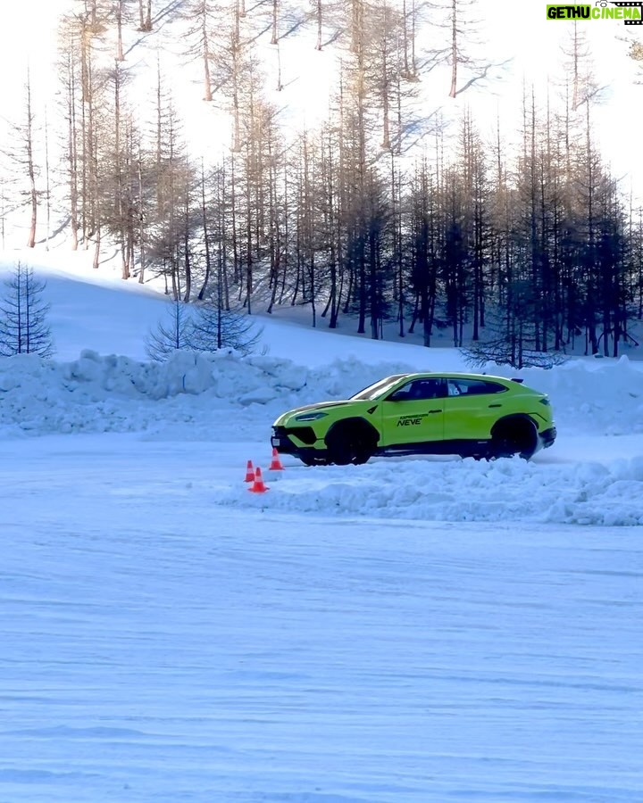 Maudy Ayunda Instagram - First time wheeling on ice. Couldn’t even drift in Mario Kart but here we are. @pertaminalub #FastronWinterDriving #FastronXLamborghiniSC #PertaminaLubricants Livigno