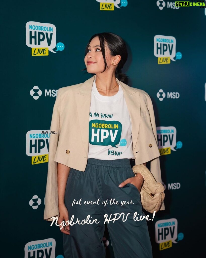 Maudy Ayunda Instagram - First event of the year - and for an important cause! Seneng bgt bisa @ngobrolinhpv bareng Mami Iren and @vidialdiano. Let’s spread the word and protect ourselves and our loved ones. ❤