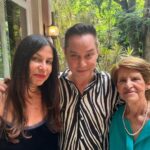 Maurício Branco Instagram - Minha irmã Patricia , eu e minha mãe na comemoração dos meus 30 anos de carreira . Um belissimo almoço dançante oferecido por Andre Ramos e Gabriel Monteiro de Castro na Gávea.