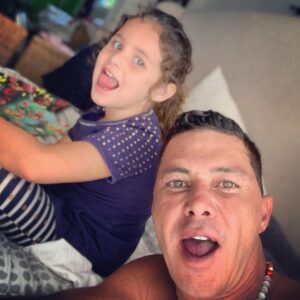 Mauricio Aspe Instagram - Buenos Días Mundo!!! ♥️😍🥰❤️ #BabyKala 😁🙏🏻😘