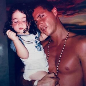 Mauricio Aspe Instagram - Mi Boo!!! @shakti_aspe Aquí Eras Mi ShaktiBoo!
En que Momento pasaron  19 años? 😢Felicidadeeees Mi Cachorrita!! Mi Princesa Hermosa !! Me haces el Padre Más Orgulloso al ver en lo que te estás convirtiendo,Mi ShaktiBoo!,Mi Cachorrita! Así te voy a ver toda la vida,Te Amo Feliz Cumpleaños!! Felices 19 #FelizCumpleaños #YaCrecio #MiShaktiBoo #19años 🥺#MonsterInc
