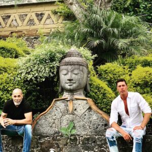 Mauricio Aspe Instagram - Reportando desde Mexico el Coco @coquitohabana y Yo🤣😂🤪 #OmNamahShivaya 🙏🏻 #Tepoztlan