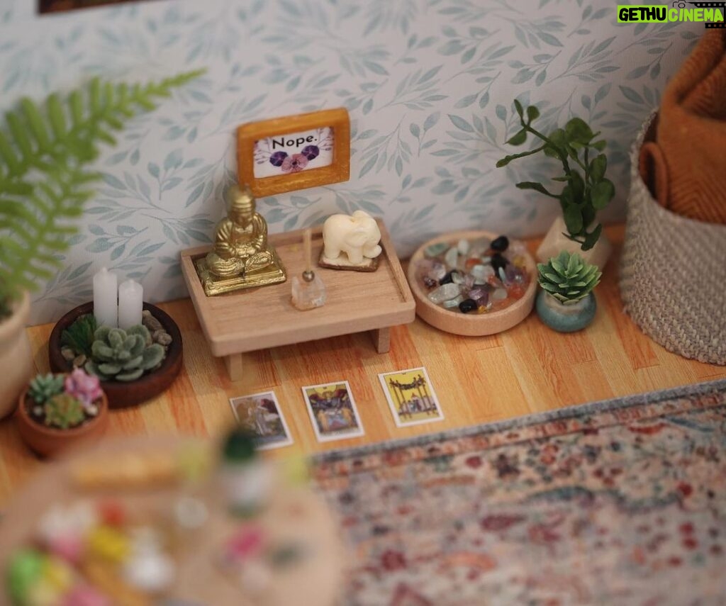 Maurissa Tancharoen Instagram - My amazing sis @elizaaclarkw expresses her creativity, generosity and love in a multitude of brilliant ways. She recently made me a tiny room of my own, and I can stare at it for hours. I wish I could shrink down and live in this sanctuary filled with beloved items and memorabilia from my actual life. Eli, I love you and I’m so grateful for this gift and the gift that is you.