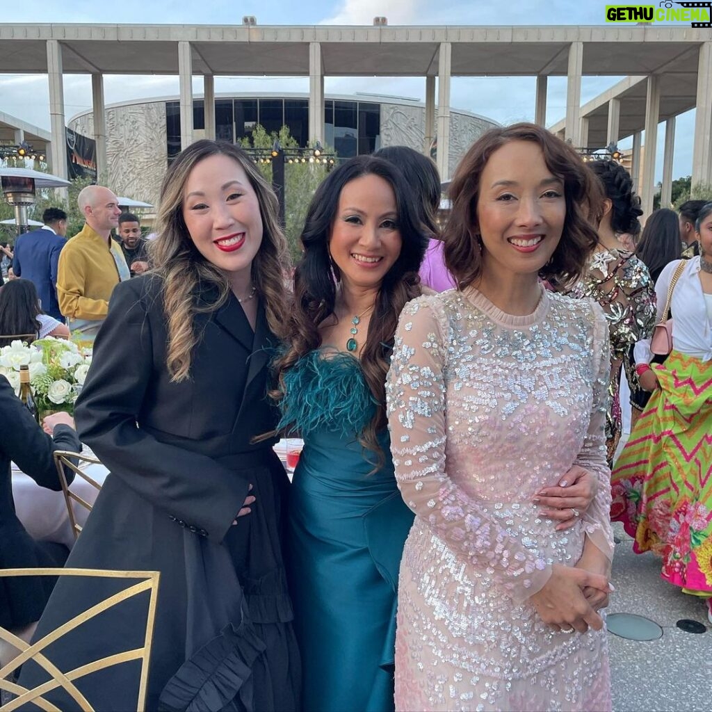Maurissa Tancharoen Instagram - Thank you @bingchen @jeremyntran and the entire team at @goldhouseco for bringing us all together to celebrate and honor our incredible #AANHPI community! The joy and pride is so clear in our cheesy smiles. #GoldGala #GoldExcellence The Music Center: Performing Arts Center of Los Angeles