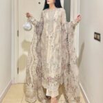 Mawra Hocane Instagram - from a very special day.. my beautiful girl is now a MISSUS 🤍
