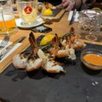 Max Herzberg Instagram - Köstliche Speisen in ausgezeichnetem Ambiente nahmen wir heute im @chicagosteakhouseberlin zu uns. Direkt am Ku’damm hat man nach dem Shopping feinstes Fleisch in vielerlei Form. Gerne wieder! #ad #werbung #freachly #berlinfoodie #berlinrestaurant #chicagosteakhouseberlin #steakhouse #steaknight Kurfürstendamm, Berlin.