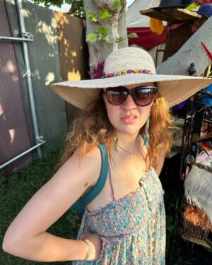 Maxwell Acee Donovan Instagram - Haven’t posted in a while so here’s some bday weekend pics (mostly the ren faire🦾) 

Thank you for all the birthday love!🫶

Also Ser Larrison is the best and I’m so glad he won