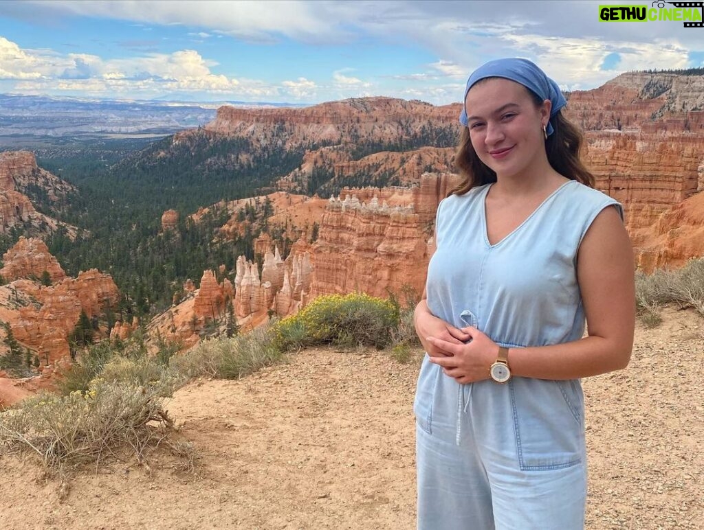 Maxwell Acee Donovan Instagram - HAPPY EARTH DAY! This is from a trip we took last summer to Bryce Canyon National Park! We are constantly in awe of the beauty of nature. Please help us help Earth by making a donation this Earth Day. 🌍💙 Link in bio! #EarthDay #NaturesNegotiators #BryceCanyon #EarthsBeauty #Preservation (Regarding the last video: we love Earth so much we snuck our cat into a national park so she could enjoy it too! Donate, donate now. Or else the cat gets it.) (Also also, don’t mention that my sister posted this before me cause she’ll say I’m not as cool as her 😐)