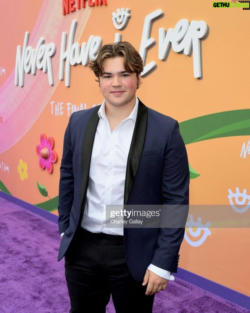 Maxwell Acee Donovan Instagram - Never Have I Ever 🏄‍♂️🕺 Me at the after party: 🦟🦗🦟🦗🦟🕺🕺 #neverhaveiever #netflix Los Angeles, California