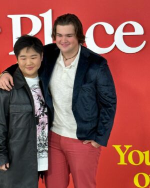 Maxwell Acee Donovan Instagram - Last one got deleted so trying again lol #yourplaceormine Premiere and Party last week 🥳 so much fun and SO GOOD!!