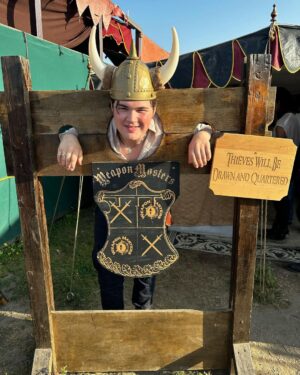 Maxwell Acee Donovan Instagram - Haven’t posted in a while so here’s some bday weekend pics (mostly the ren faire🦾) 

Thank you for all the birthday love!🫶

Also Ser Larrison is the best and I’m so glad he won