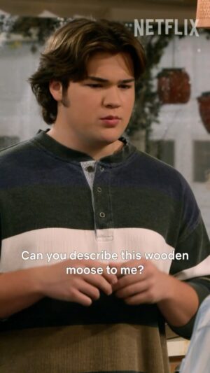 Maxwell Acee Donovan Instagram - I can check talking about a wooden moose with @debrajorupp off the bucket list! 

#that90sshow is streaming now only on @netflix !!