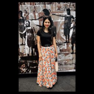 Mayuri Wagh Instagram - She’s her own star, Shining bright in the dark..❣️
.
.
.
#weekendvibes #shinebright #beyourownstar #bebeautiful #bepositive #happyface #happylife #happysoul #mayuriwagh #marathiactress