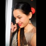 Mayuri Wagh Instagram - धनत्रयोदशीच्या हार्दिक शुभेच्छा..❣️ . . . #dhanatrayodashi #dhanteras #diwali #2022 #special #mood #festival #lights #festivalvibes #festivalfashion #festivewear #saree #sareelove #smile #happyface #happylife #happysoul #mayuriwagh #marathiactress