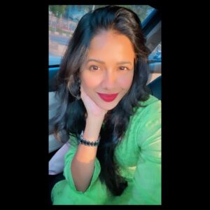 Mayuri Wagh Instagram - I’m fluent in smile…❣️🧿
.
.
.
#smile #behappy #positivevibes #weekend #happylife #happyface #happysoul #mayuriwagh #marathiactress