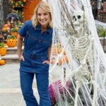 Meaghan B. Murphy Instagram - 👻 HALLOWEEN DIY 🎃 This spooktackular archway as seen on @todayshow & @womansdaymag was one of my all-time favorite projects & so easy to make! How to: 🌳 Find 2 tree branches & stake them in the ground on either side of your walkway 🧵Bend the branches until the tops meet & secure with garden twine 🕸️ Use cobwebs to really secure & shape the branches! Big 🎃 love to @sclagett for challenging me to haunt my yard & @johnbaranellodesign for helping me execute! #halloweendecor #halloween #halloweendiy #halloweenspirit Halloween Headquarters