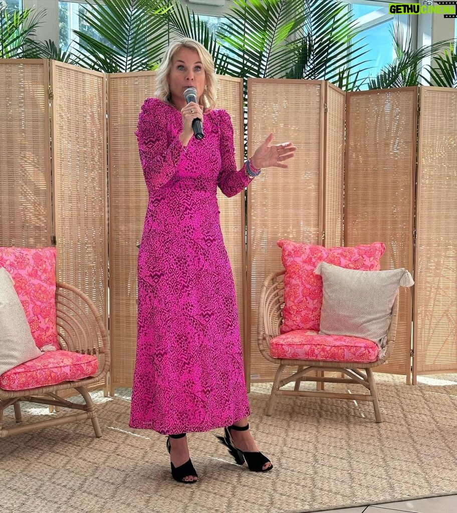 Meaghan B. Murphy Instagram - Tell you stories! Whatever you're dealing with, talk about it, write about it, just GET IT OUT. Sharing is a proven way to build resilience! Of course, you don't have to do that on a stage in front of the entire Lilly Pulitzer staff, but...that's what I did on the one-year anniversary of my surgery. 💗🎉 👩🏼‍🔬Science says writing ✍️ or talking about a tough experience helps you process the negativity better than merely thinking about it. Here's what else it does: 🗣️⚡️When you share your story, you could help someone else. Resilience is strengthened by recognizing we are all experts in our own lives and can have a positive impact on others. 🗣️⚡️You could find your voice. Expressing your experiences in a story form (beginning, middle and end) helps you see it as all part of a journey toward becoming the person you want to be. 🗣️⚡️You might re-affirm your values. We learn things about ourselves by story-telling and clarify what's important. THANK YOU for letting me tell my story, Team Lilly. Your brand mission is to "inspire confidence and optimism, inviting everyone to shine bright and stand out." That's exactly what you did for me on a very special day that I will never forget. I’m beyond grateful…also, this dress 👗 is giving me all the dopamine! Next up in the speaking circuit: @hearstmagazines this Tuesday! #resilience #yourfullychargedlife #authorsofinstagram #bookstagram #speaker #motivationalspeaker #lillypulitzer