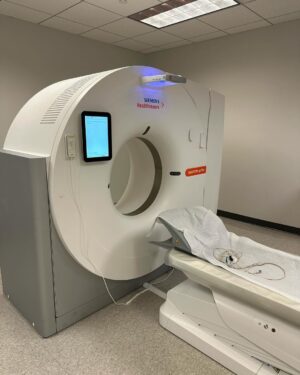 Meaghan B. Murphy Instagram - Pat + I went on a HOT 🔥date...for comprehensive all-day medical 🩺 exams at @princetonlongevity 🏥What could be more romantic than ensuring we grow old AF together?! 💝

Reality check: My father was 66-years-young when he passed away from undetected Stage 4 pancreatic cancer. My husband's dad was only 51 when we lost him to kidney cancer. I LOVE my husband. We're NOT 'til-death-do-us-parting like that! 🤵💒👰‍♂️

So, instead of some romantic anniversary getaway, we booked a "trip" to Princeton Longevity Center in Princeton, NJ. (There's also locations in NY, CT and VA.) PLC specializes in prevention. The doctors want to take care of you BEFORE you are sick! Their mission is to keep you well and out of the hospital. Yes, please!

The experience was eye-opening and empowering. I'm going to share our 8-hour visit over several posts because vacation 🌴snaps get that much love. Stay tuned to the 'gram for an inside look at the exam day, which consisted of an extensive series of diagnostic 🩻 and screening lab 🧫 tests, cardiovascular and cancer screening imaging⚕️tests, nutritional consultations, individualized fitness assessments and exercise recommendations—EVERYTHING you need to know to start taking charge of your future health. 

Link in bio to learn more.

Also! Fit = @spiritualgangster x @kendalltoole 

#princetonlongevitycenter #princeton #preventativehealth #preventativemedicine #preventionisbetterthancure #healthjourney #fcancer
