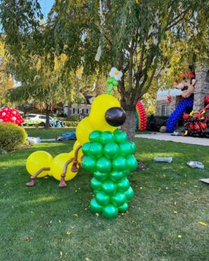 Meaghan B. Murphy Instagram - Mamma Mia! My fully charged friend ⚡️Danielle (p. 177 of YFCL) + @dreamfactoryballoons 🎈have outdone themselves once again to raise $ and awareness for @crohnscolitisfoundation_nj 

For the 10th year, friends and neighbors are invited to tour the balloon fantasy land, spin the wheel, win a prize & make a donation for the Crohn's and Colitus Foundation. Danielle started the tradition as a way of coping after their 9-year-old was diagnosed with the disease. I celebrate + admire her for channeling pain into purpose. It feels good to do good! Click the donation button to give back.

And in case you were wondering, my last-minute costume = French Kiss! Get it: Beret + Kiss concert tee!

#balloonart #balloons #halloween #crohnsandcolitis
#bestfieldnj #kiss #mariobrothers