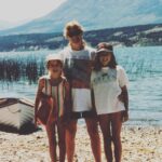 Megan Park Instagram - Happy Mother's Day to my mom who gave us just the dreamiest, most nature filled, green peace t-shirt wearing, respecting the wildlife, super amazing Canadian childhood/life anyone could EVER ask for. Love you. 😍👩🏼‍🌾🦆🐿🌲🍁🌻 Vancouver, British Columbia