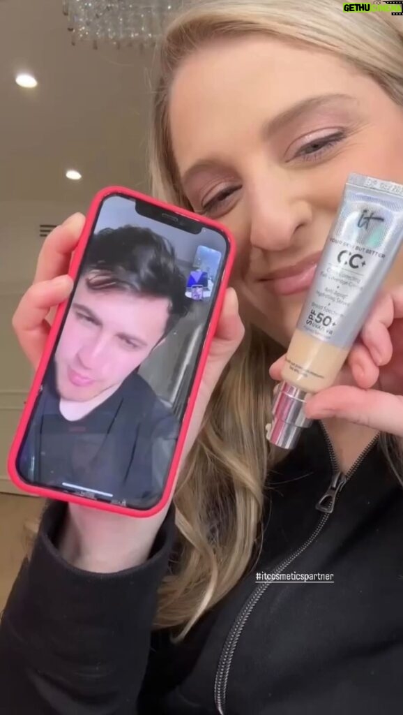 Meghan Trainor Instagram - #itcosmeticspartner #GRWM 36 weeks pregnant edition: Between the sleepless nights, heartburn, the intense baby kicks, and the perioral dermatitis making my skin red and itchy, a pick-me-up is NEEDED! If you know me, you know CC+ Cream by @itcosmetics has been my go-to foundation for hydrating and covering any redness for YEARS! #itcosmetics #36weekspregnant #perioraldermatitis