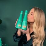 Meghan Trainor Instagram - It’s givvving UNBREAKABLE 💪 I’ve struggled with thin hair my whole life and breakage with the two pregnancies. That’s why I am SO beyond excited to be partnering with Nexxus for their new Unbreakable Care Collection – a line of products for women like me who want stronger, fuller hair. 💖   Click the link in @nexxushaircare’s bio and see how we put the collection to the ultimate test @nexxushaircare #nexxuspartner #nexxuslevelstrength