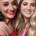 Meghan Trainor Instagram - @whatsgabycookin taught me how to COOK on her new show #MyBestFriendsKitchen 🍗🥔🥑! Watch it on #qvcplus 💖