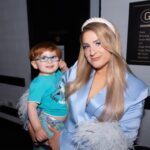 Meghan Trainor Instagram - So proud of my make up last night💙 Top 10 is turning into top 8 TONIGHT! AUSTRALIA! DONT FORGET TO VOTE FOR UR FAVES! @australianidol