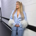 Meghan Trainor Instagram – So proud of my make up last night💙 Top 10 is turning into top 8 TONIGHT! AUSTRALIA! DONT FORGET TO VOTE FOR UR FAVES! @australianidol
