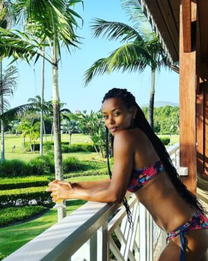 Melanie Liburd Instagram - The Beyoncé fomo is real. #fsnevis