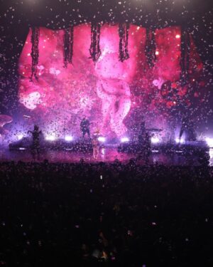 Melanie Martinez Instagram - the 𝖕𝖔𝖗𝖙𝖆𝖑𝖘 tour has been so special 🪷🧚thank you all for bringing your sweet energy to these spaces. can’t wait to play the rest of these sold out shows for you magical beings!! we added one in Melbourne, AU on Feb 6 at margaret court arena - tickets this thursday 𓋼𓇗
