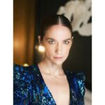 Melanie Scrofano Instagram - TIFF bts 1) my car didn’t arrive on time so my heroes drove me and it was so much better that way 2) @mar_gordon and @aniyanandybeauty made me look good and we had fun doing it 3) The red dress was another option but I panicked and made them choose and they chose…. 4)blue 5) not mad about it 6) to get to @etcanada we had to walk through a gym so I got a workout in 7) Jeff brought the boys back so we could be together for dinner and the crust I’m holding in this photo looks like a penis sorry ‘bout that 8) The moment after Amanda Brugel said some VERY NICE THINGS about our movie. Great Q&A with very good questions and wonderful crowd ( you know who you are but I won’t tag you because that would be rude #girlsnight) 9) a quick snuggle before a very tough departure… 10) see you in a few weeks my snuggle buddies and thank you for everything ♥️♥️♥️♥️♥️♥️💋💋💋💋💋💋💋💋