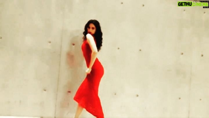 Melina Konti Instagram - #reddress #dancevideo #actress #dancer #improvisation #body #movement #lyrical #rhythm #drama #passion #beauty #redlips #conception #artdirection #byme #instavideo #instadancer #instart I do not own the copyrights of this music, is used for dance purposes only. Stavros Niarchos Foundation Cultural Center