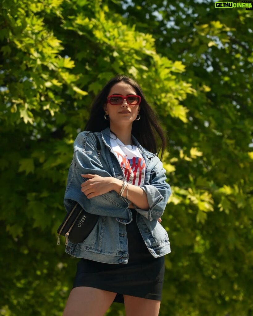 Melina Konti Instagram - "It always seems impossible until it's done." - Nelson Mandela Mood Κυριακής 😏 📸 @andixhuma #sunday #post #red #bebold #dream #instagirl #ootd #athens #city #actress #dancer #enjoylife Athens, Greece