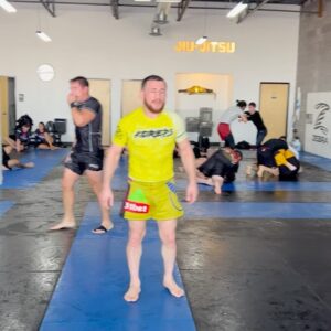 Merab Dvalishvili Instagram - Per Henry Cejudo’s YouTube announcement we are fighting February 17th for “The Undisputed Short King Championship” 🤣👑. Hey @henry_cejudo send me a copy of the contract. I didn’t get it yet ! 🦾